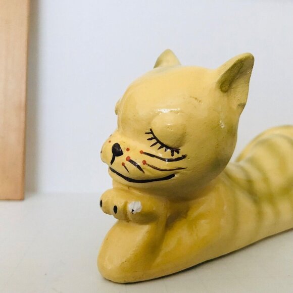 1946 Happy Cat Lying Down Lounging Anthropomorphic Resting Smiling 7.5" Yellow - Picture 10 of 12